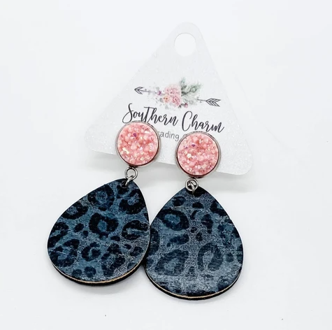 Southern Charm - Pink Shimmer & Grey Leopard Dangles