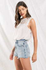 Lace Sleeveless Top